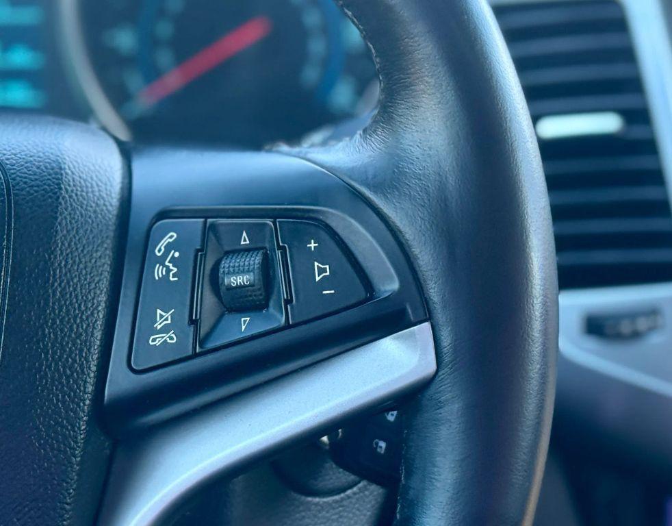 used 2014 Chevrolet Cruze car, priced at $7,995