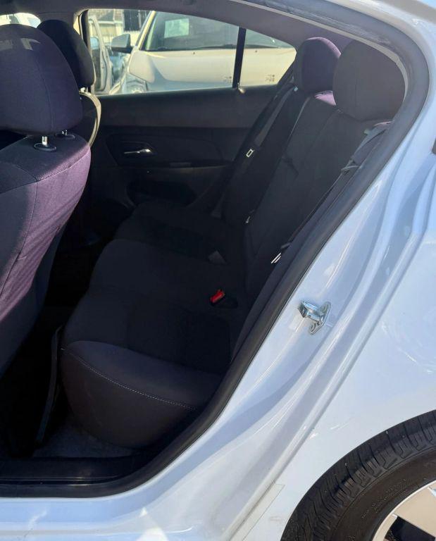 used 2014 Chevrolet Cruze car, priced at $7,995