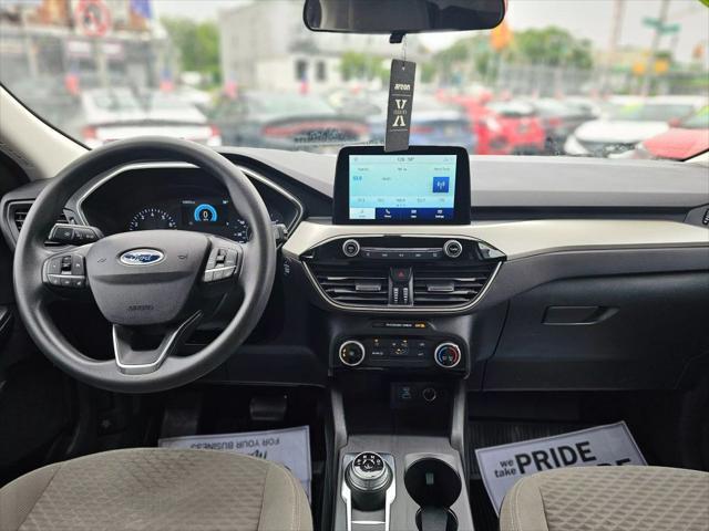 used 2022 Ford Escape car, priced at $9,104