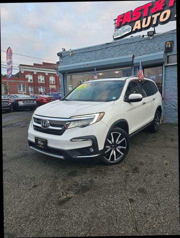 used 2022 Honda Pilot car, priced at $25,015