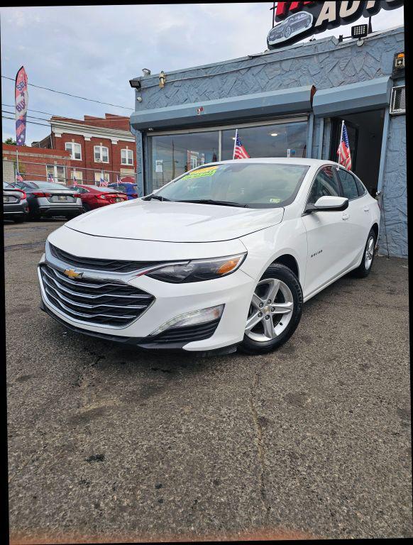 used 2024 Chevrolet Malibu car, priced at $15,995