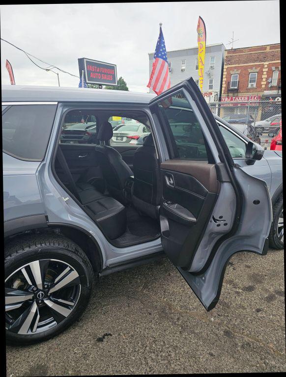 used 2023 Nissan Rogue car, priced at $19,346