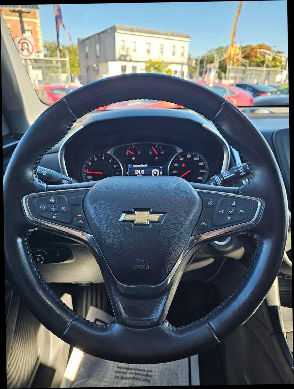 used 2020 Chevrolet Equinox car, priced at $15,041