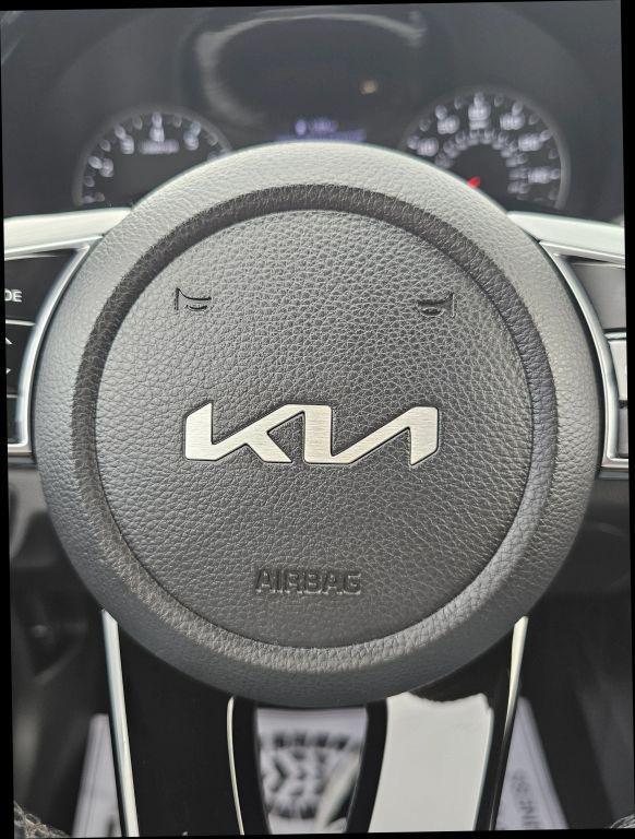used 2023 Kia Seltos car, priced at $15,895