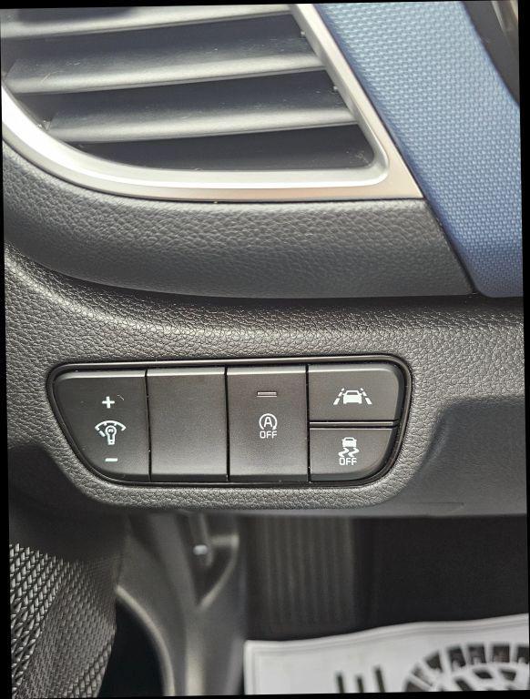 used 2023 Kia Seltos car, priced at $15,895