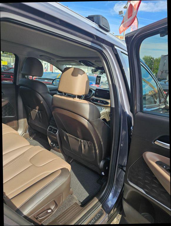 used 2022 Hyundai Santa Fe car, priced at $18,759