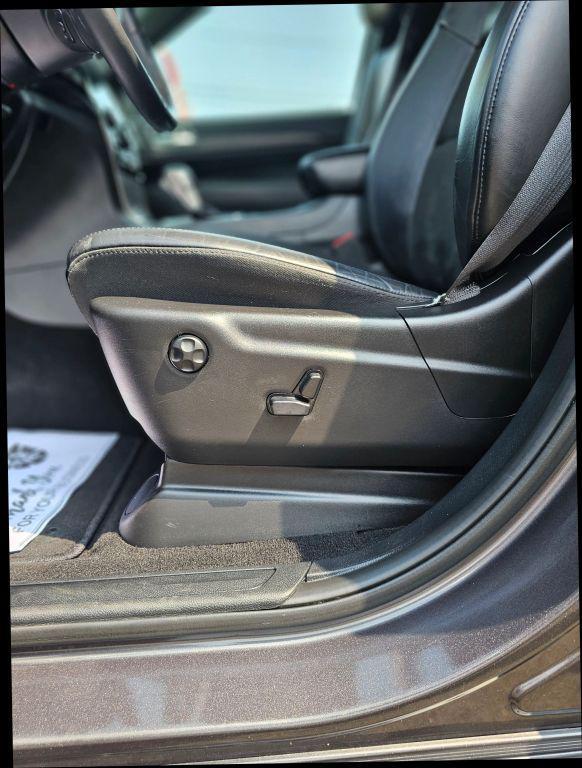used 2019 Jeep Grand Cherokee car, priced at $17,234