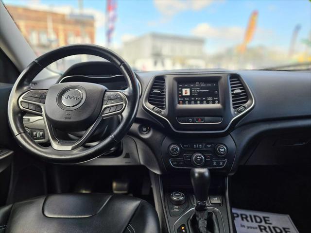 used 2020 Jeep Cherokee car, priced at $16,476