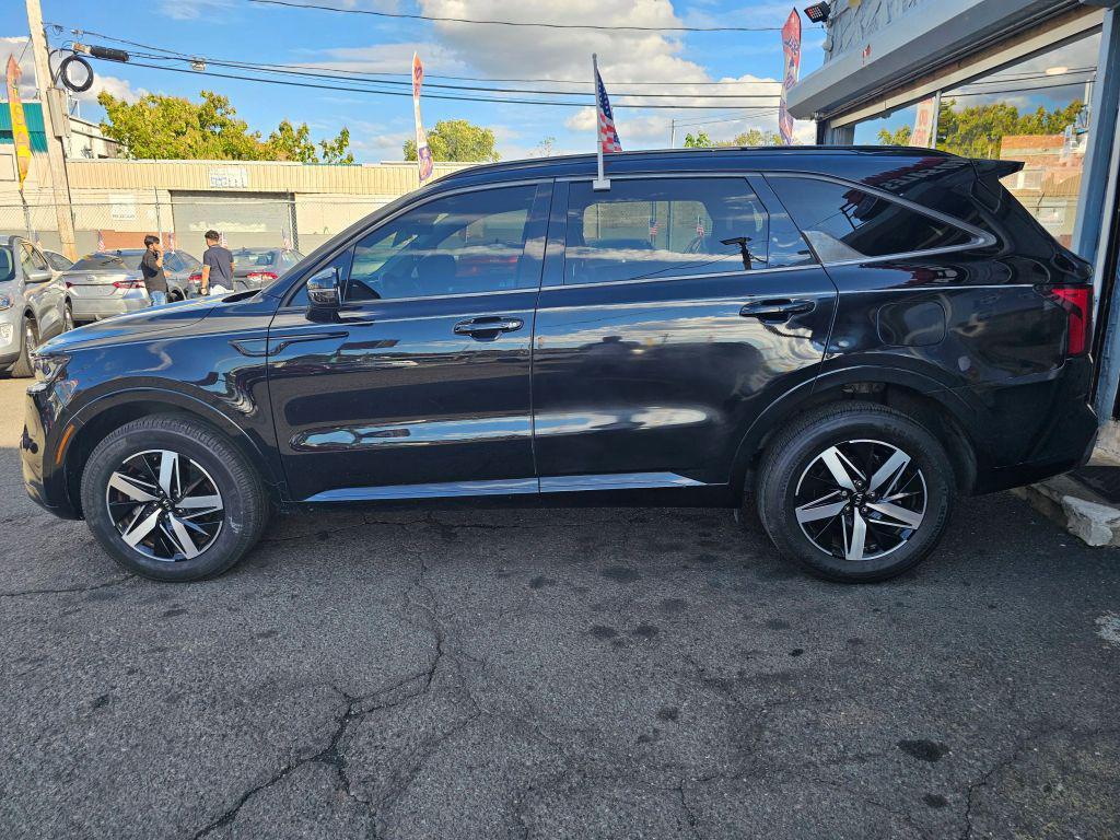used 2021 Kia Sorento car, priced at $17,741