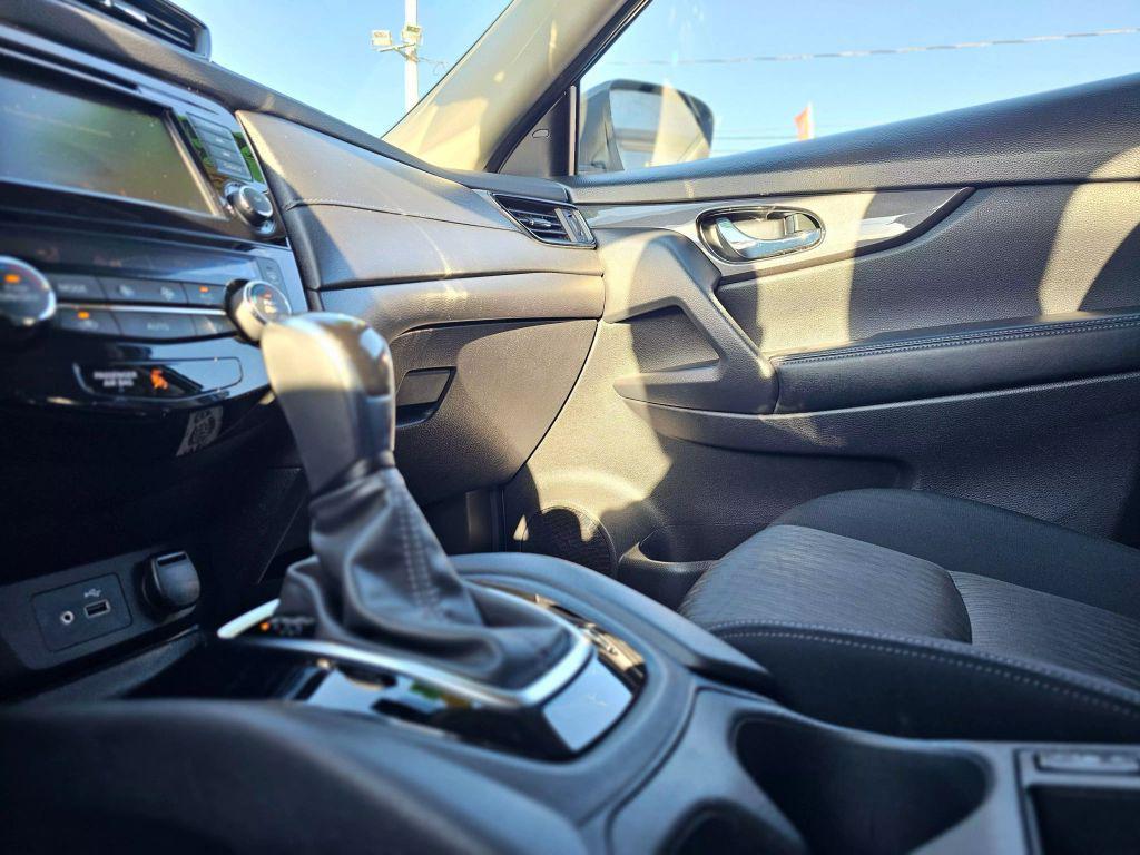 used 2020 Nissan Rogue car, priced at $14,410