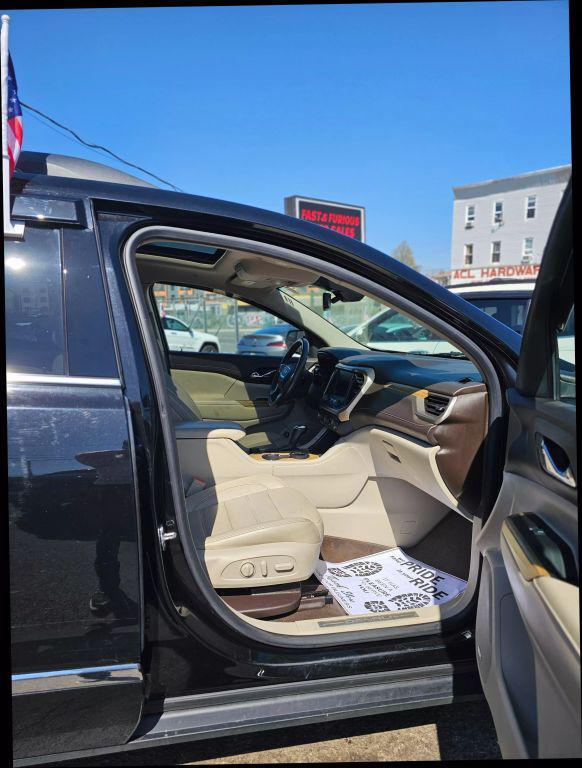 used 2019 GMC Acadia car, priced at $19,868