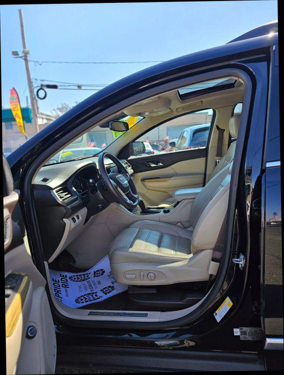 used 2019 GMC Acadia car, priced at $19,868