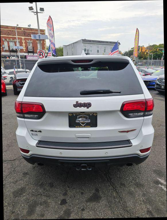used 2020 Jeep Grand Cherokee car, priced at $16,305
