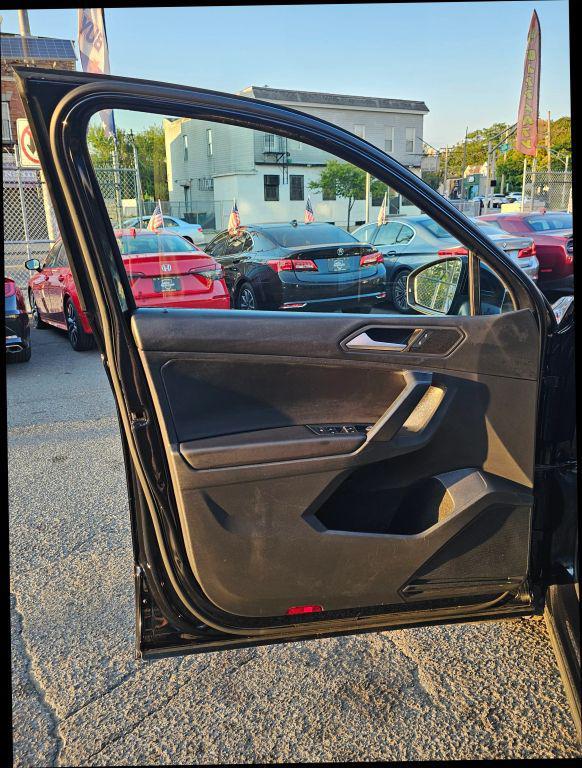 used 2021 Volkswagen Tiguan car, priced at $16,005