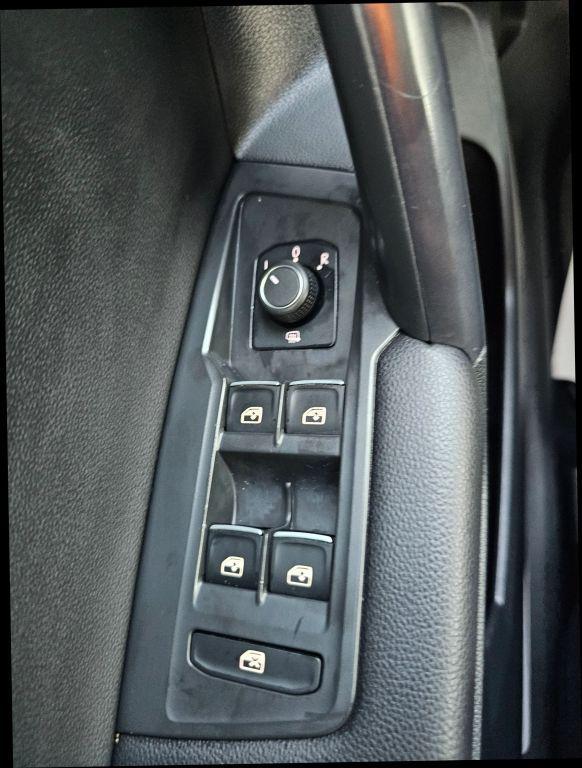used 2021 Volkswagen Tiguan car, priced at $16,005
