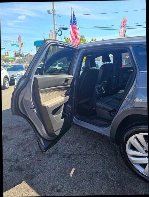 used 2021 Volkswagen Atlas Cross Sport car, priced at $16,999