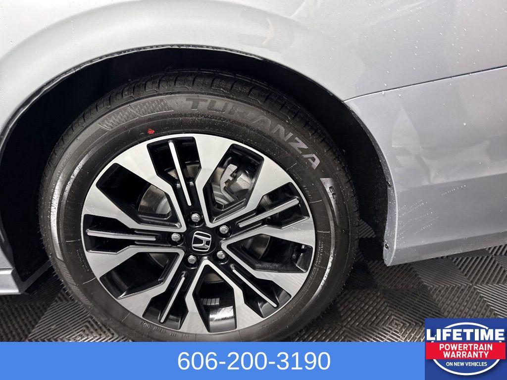 new 2026 Honda Odyssey car, priced at $51,190