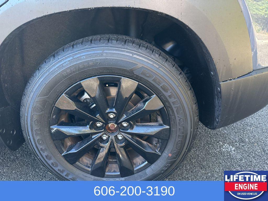 used 2025 Mazda CX-50 car, priced at $26,600
