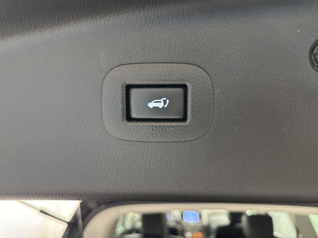 used 2018 INFINITI QX80 car, priced at $24,300