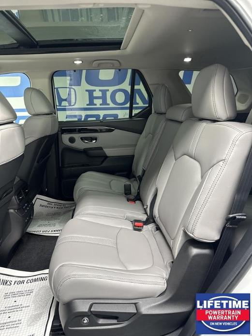 new 2025 Honda Pilot car, priced at $50,150