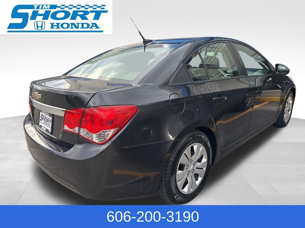 used 2013 Chevrolet Cruze car, priced at $8,000