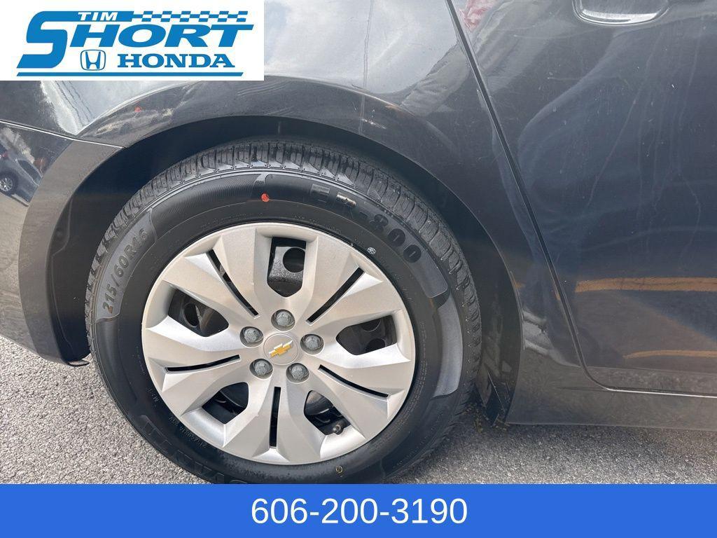 used 2013 Chevrolet Cruze car, priced at $8,000