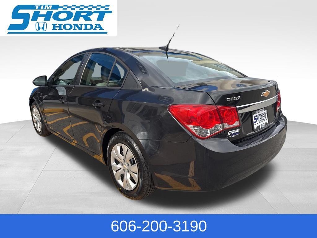 used 2013 Chevrolet Cruze car, priced at $8,000