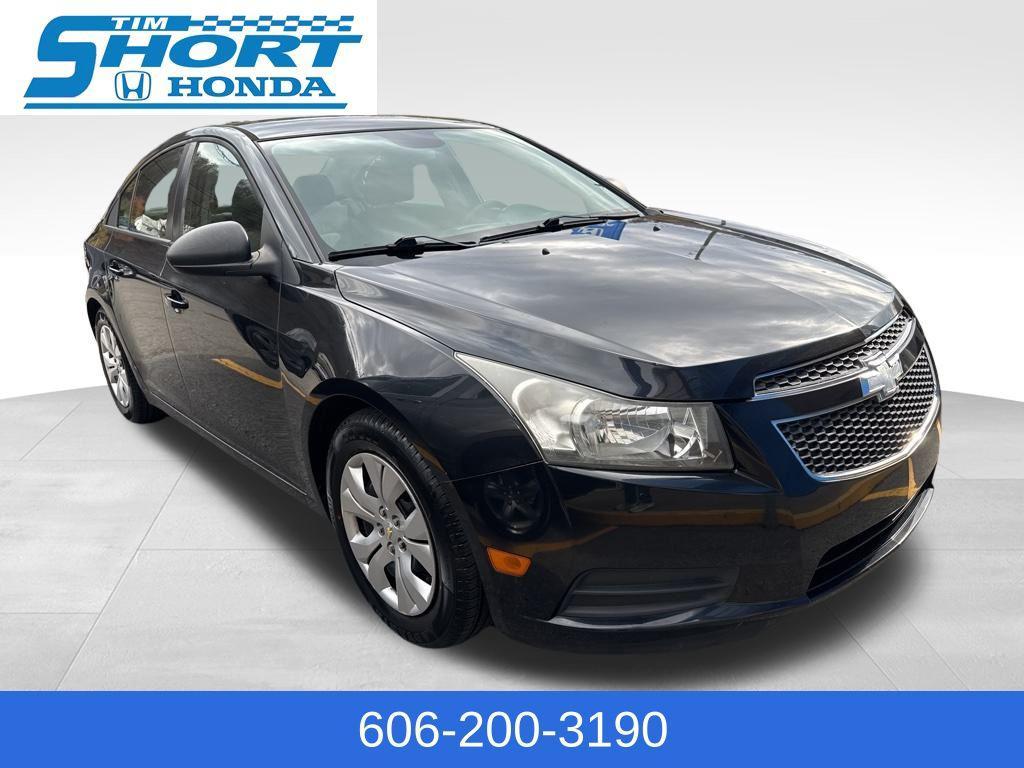 used 2013 Chevrolet Cruze car, priced at $8,000
