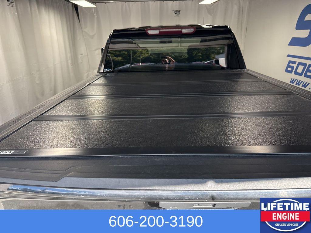 used 2021 Chevrolet Silverado 1500 car, priced at $35,200