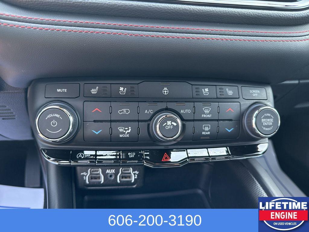 used 2023 Dodge Durango car, priced at $26,665