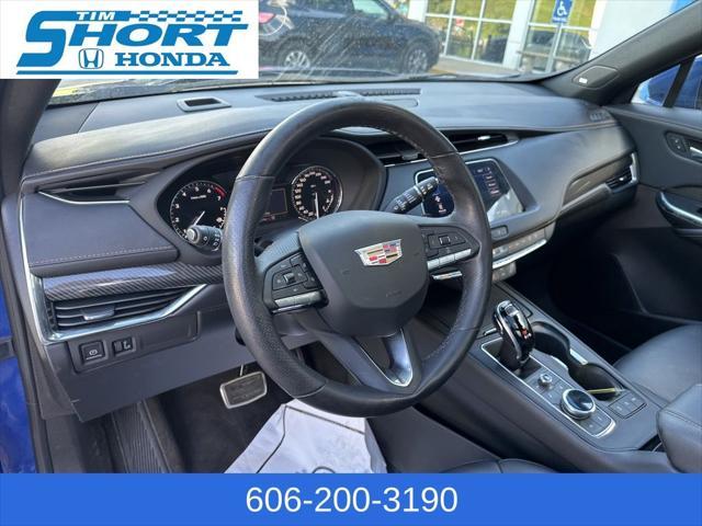 used 2023 Cadillac XT4 car, priced at $33,000
