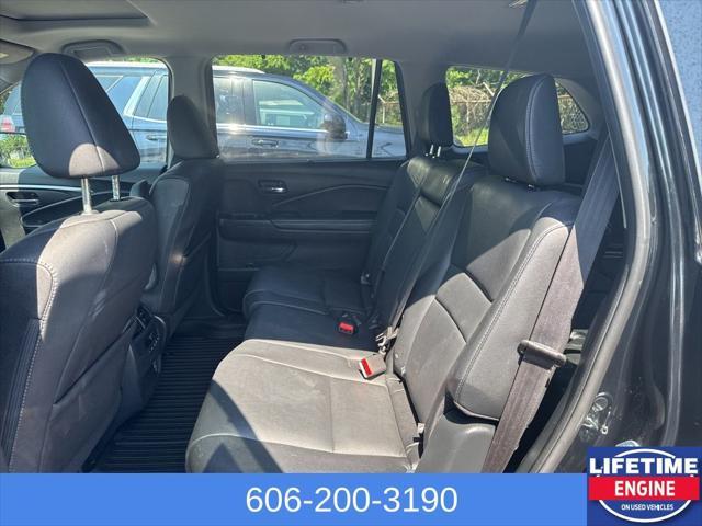 used 2022 Honda Pilot car, priced at $32,000