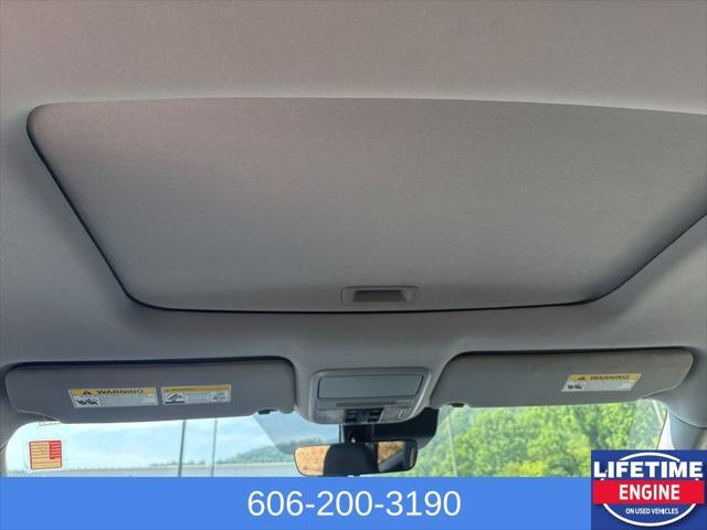used 2022 Honda Pilot car, priced at $32,000