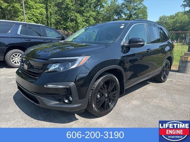 used 2022 Honda Pilot car, priced at $32,000