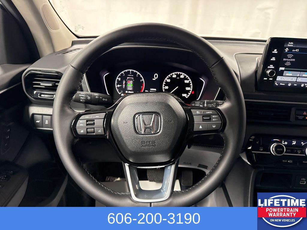 new 2025 Honda Pilot car, priced at $48,280