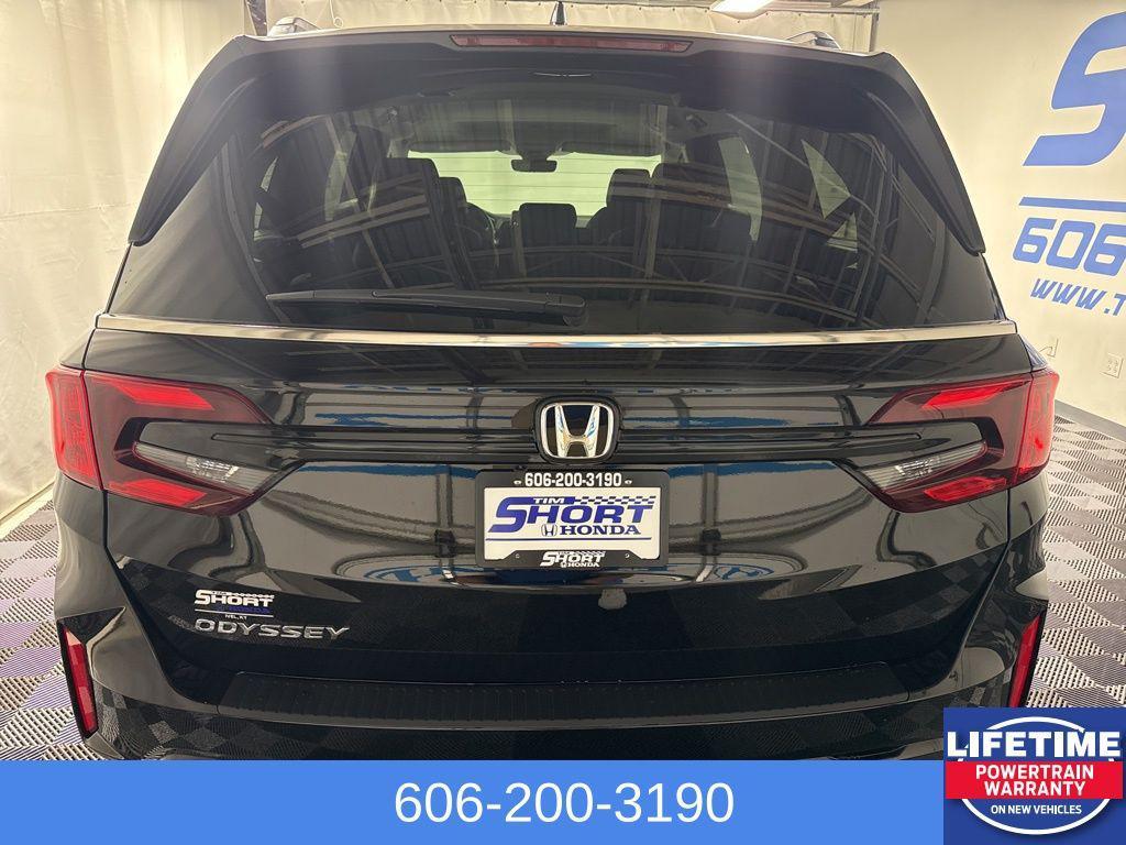 new 2026 Honda Odyssey car, priced at $42,885