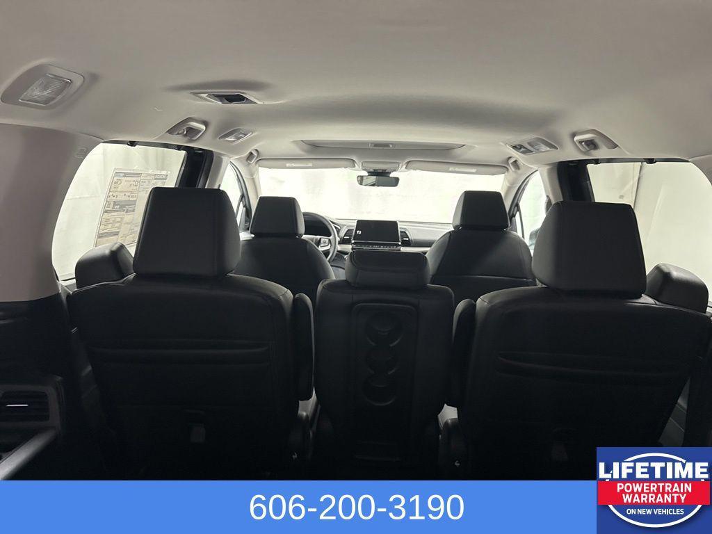new 2026 Honda Odyssey car, priced at $42,885