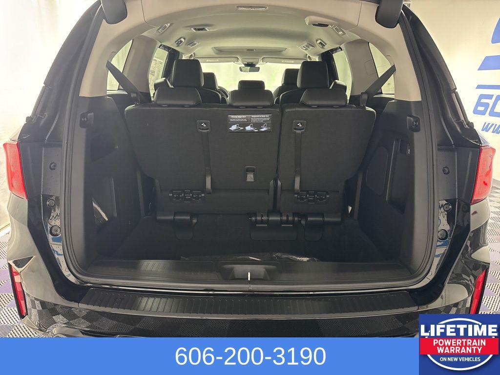 new 2026 Honda Odyssey car, priced at $42,885