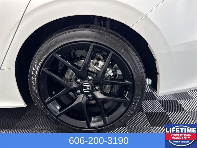 new 2026 Honda Civic Hybrid car, priced at $30,900