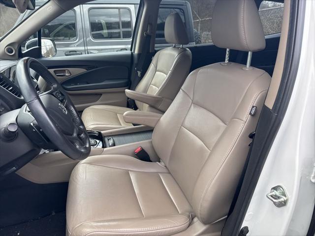 used 2020 Honda Pilot car, priced at $24,000