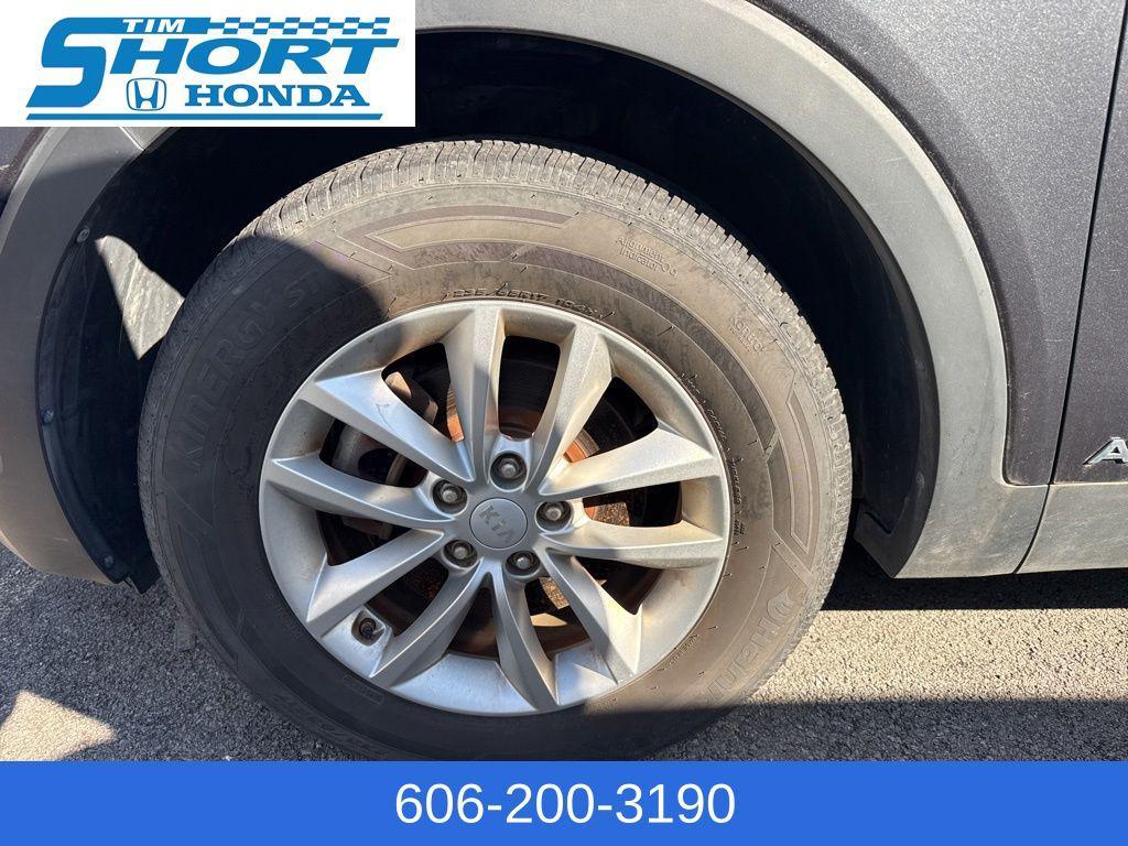 used 2018 Kia Sorento car, priced at $11,900