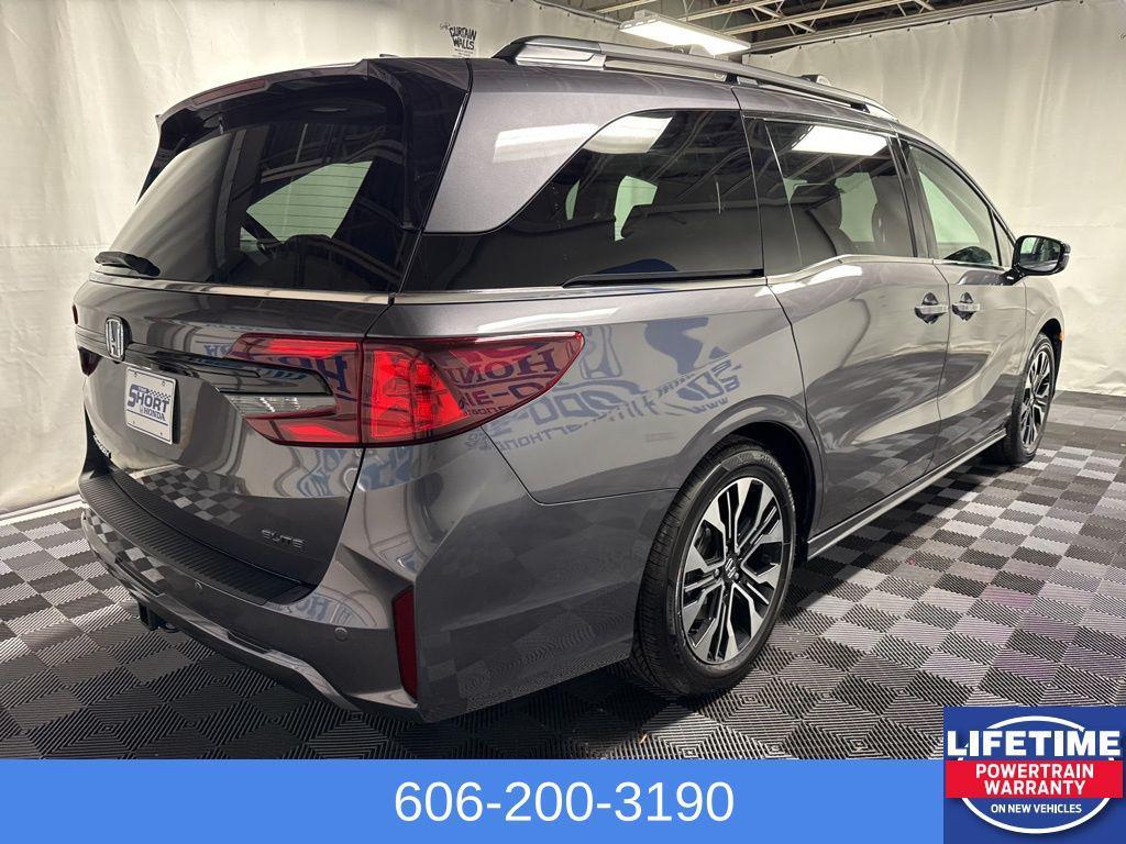 new 2026 Honda Odyssey car, priced at $52,335