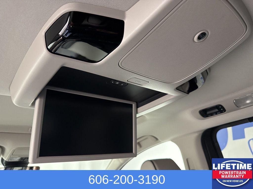 new 2026 Honda Odyssey car, priced at $52,335