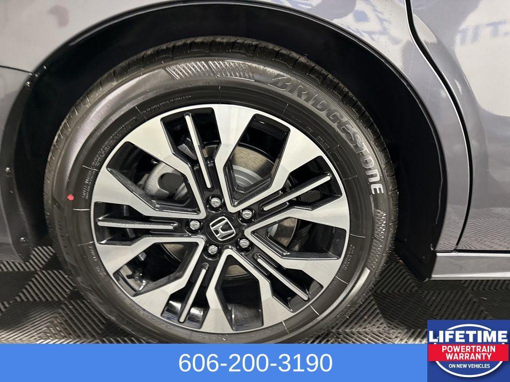 new 2026 Honda Odyssey car, priced at $52,335