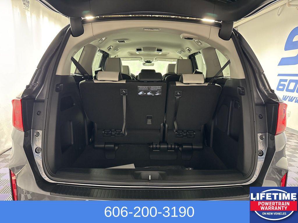 new 2026 Honda Odyssey car, priced at $52,335