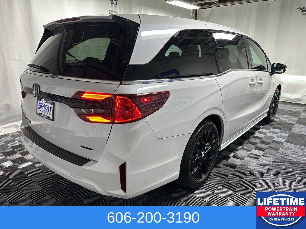 new 2026 Honda Odyssey car, priced at $44,845