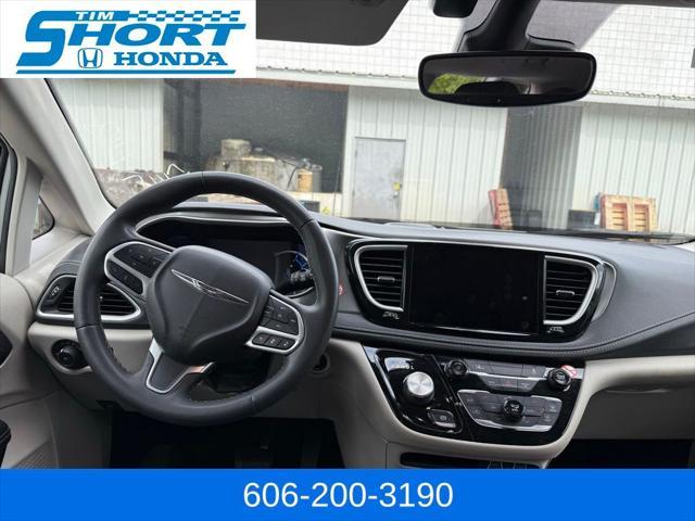used 2022 Chrysler Pacifica Hybrid car, priced at $24,600