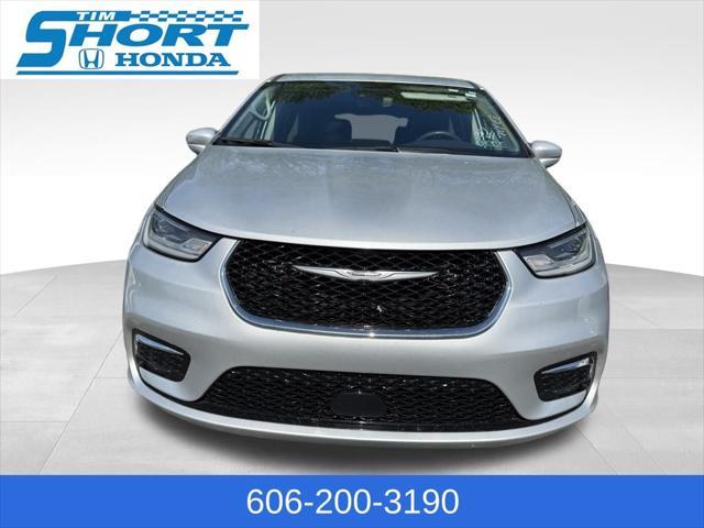 used 2022 Chrysler Pacifica Hybrid car, priced at $24,600