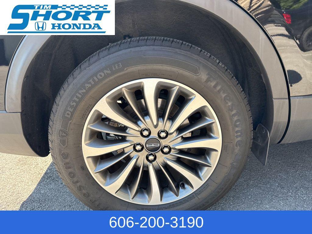 used 2021 Lincoln Nautilus car, priced at $21,000