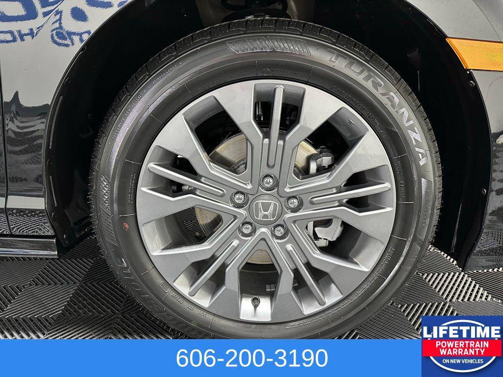 new 2026 Honda Odyssey car, priced at $46,990